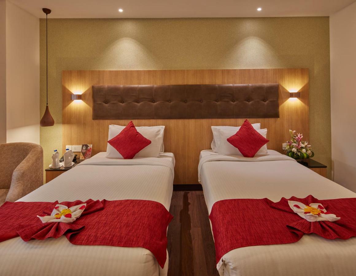 Shivas Galaxy Hotel Devanahalli Luaran gambar