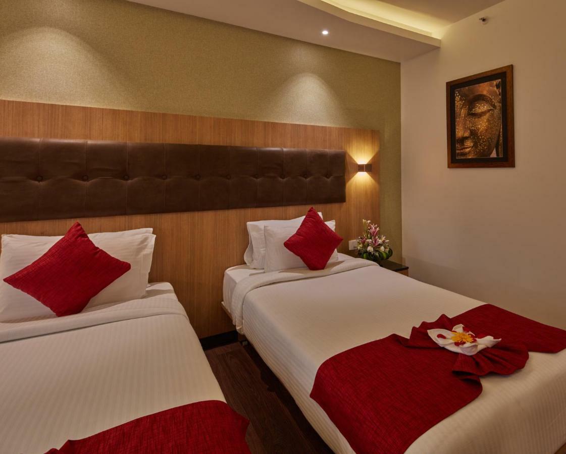 Shivas Galaxy Hotel Devanahalli Luaran gambar